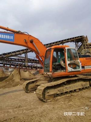斗山DH225LC-7挖掘機